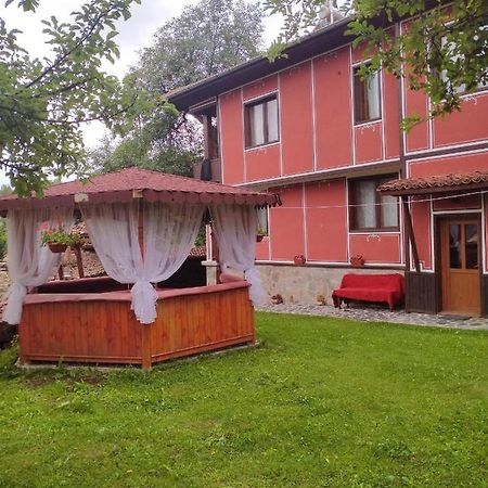 Стаи За Гости Дора Koprivshtitsa Exterior photo