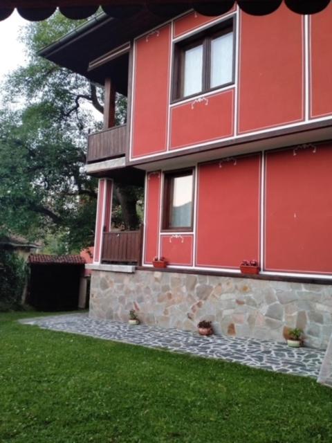 Стаи За Гости Дора Koprivshtitsa Exterior photo